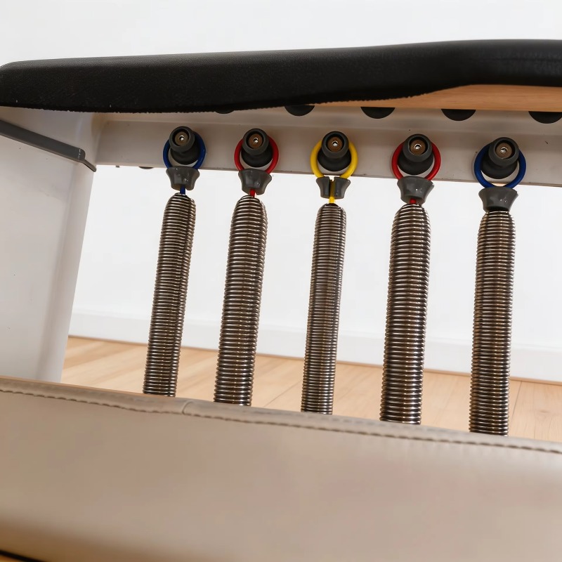 White Pilates Reformer Bed Cor - đánh giá và giá Pilates Yoga Loft